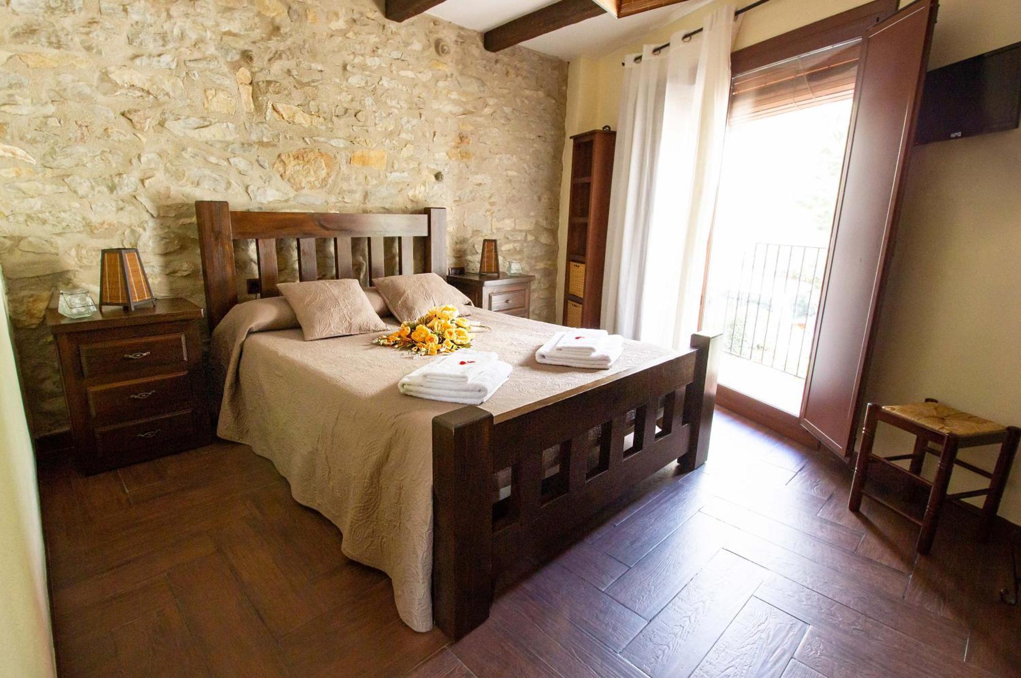 Casa Rural El Planet De Maella Casa Rural En Castellon Casa Rural Con Jacuzzi Casa Rural En Xert Casa Rural Cerca De Morella Chert ภายนอก รูปภาพ