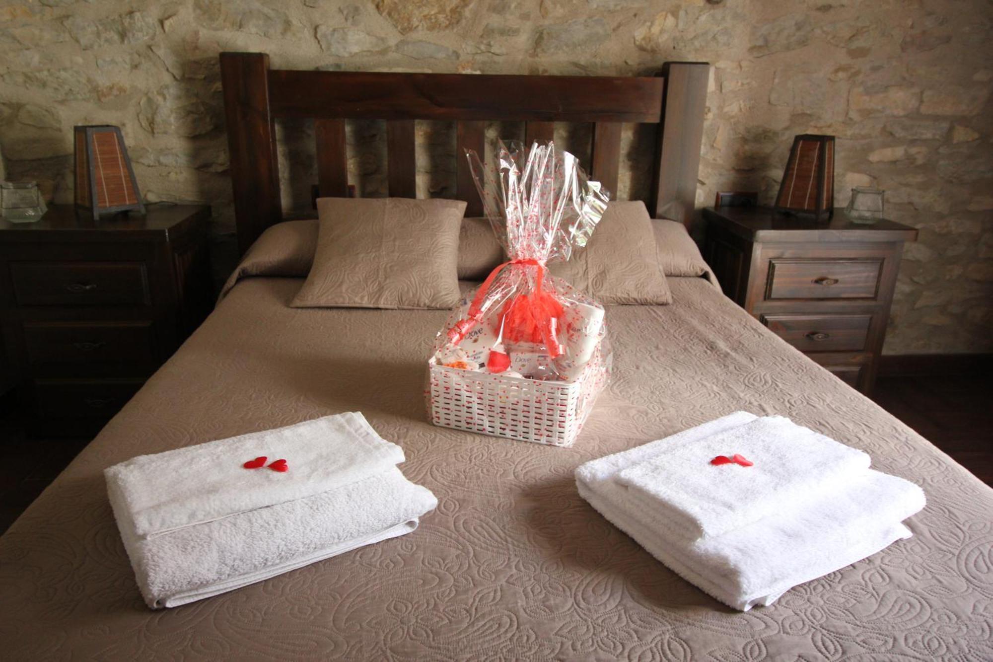Casa Rural El Planet De Maella Casa Rural En Castellon Casa Rural Con Jacuzzi Casa Rural En Xert Casa Rural Cerca De Morella Chert ภายนอก รูปภาพ